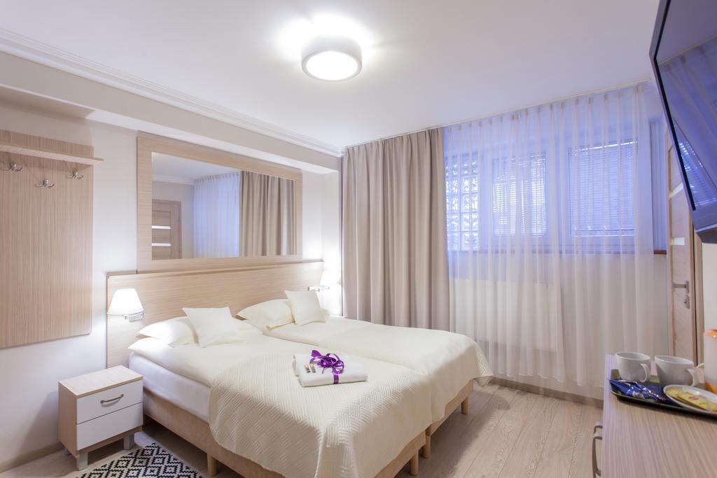 Villa Anna Gdansk - Noclegi B&B, Free Parking Εξωτερικό φωτογραφία