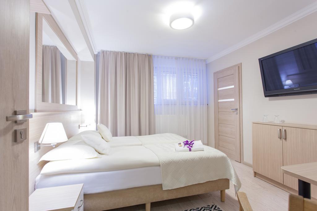 Villa Anna Gdansk - Noclegi B&B, Free Parking Εξωτερικό φωτογραφία