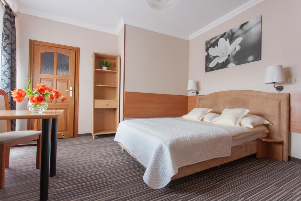 Villa Anna Gdansk - Noclegi B&B, Free Parking Εξωτερικό φωτογραφία